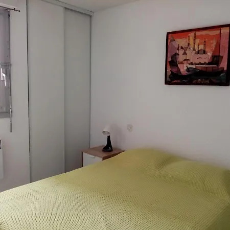 Appartement T2 Pres De La Plage Avec Parking Et Climatisation - Fr-1-338-427 דירה Sète