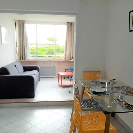 Appartement T2 Pres De La Plage Avec Parking Et Climatisation - Fr-1-338-427
